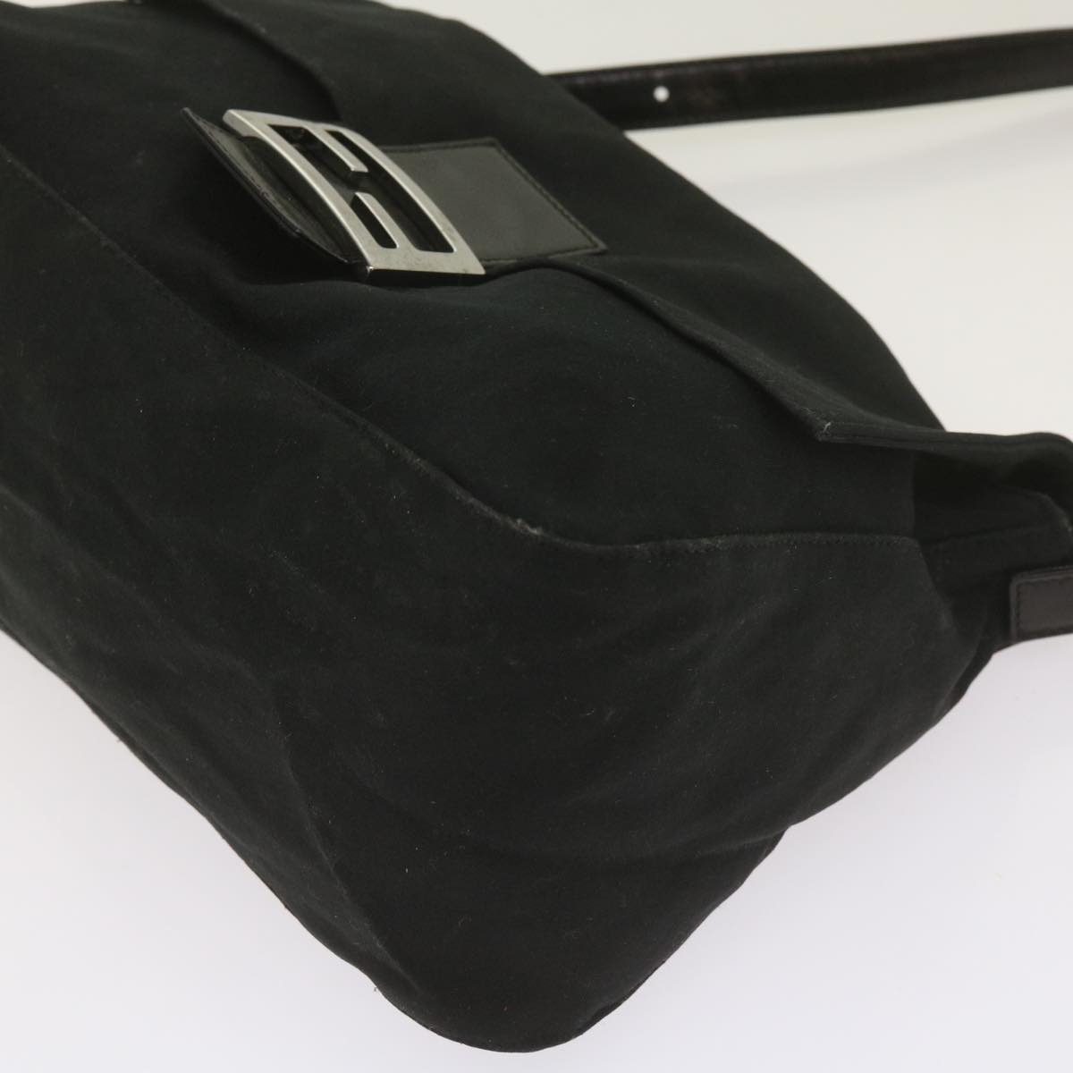 FENDI Mamma Baguette Shoulder Bag Nylon Black 2321 26325 079 ep3515
