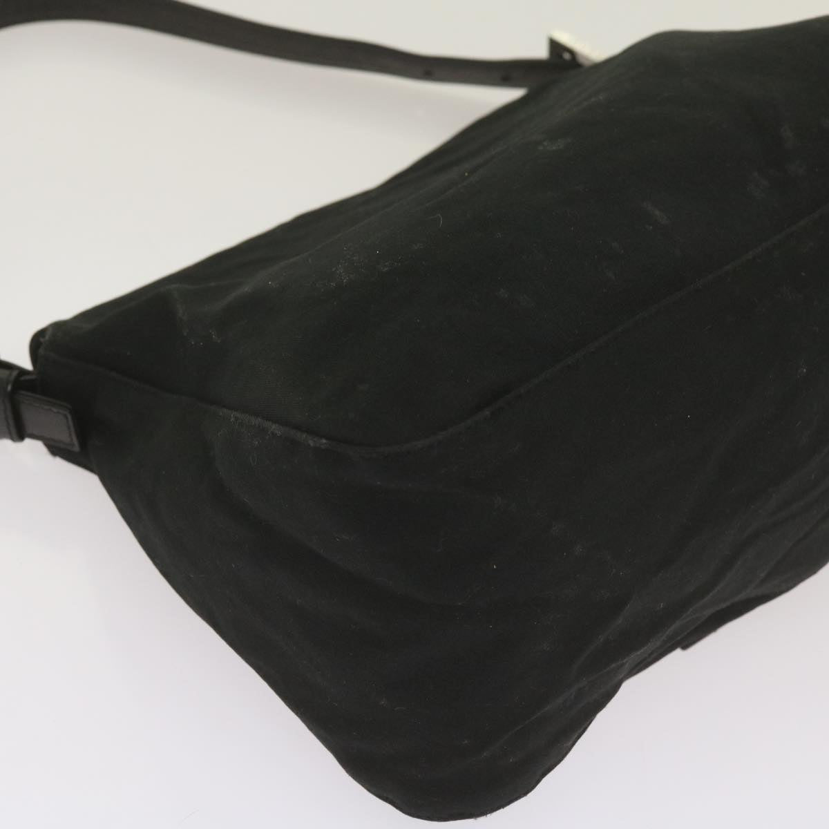 FENDI Mamma Baguette Shoulder Bag Nylon Black 2321 26325 079 ep3515