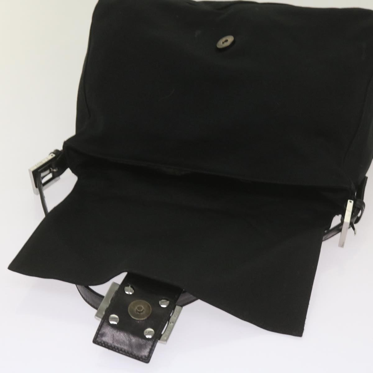 FENDI Mamma Baguette Shoulder Bag Nylon Black 2321 26325 079 ep3515