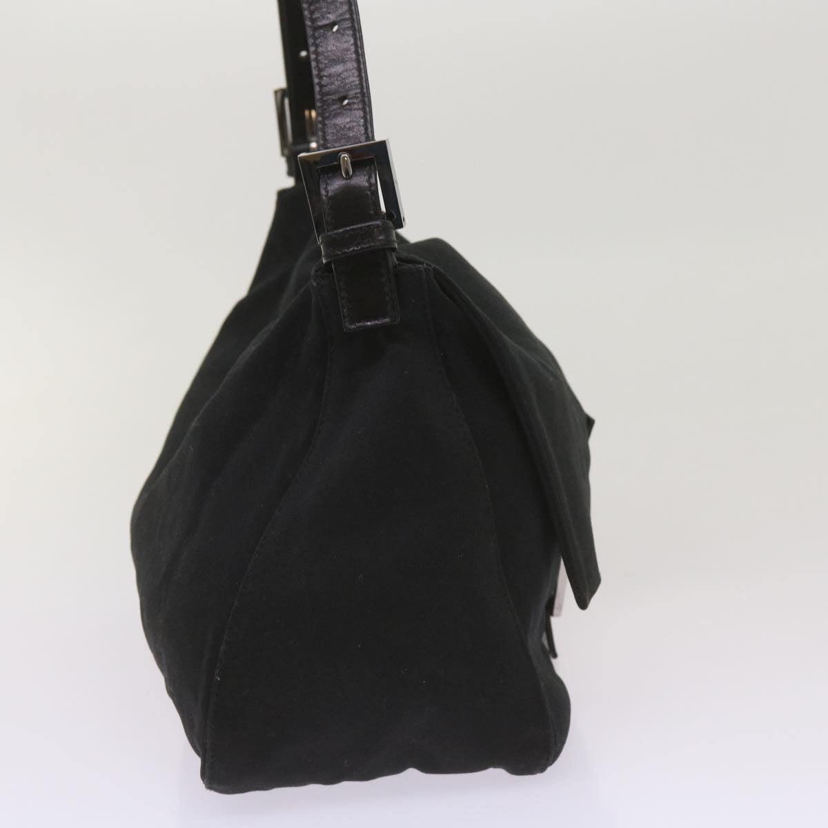FENDI Mamma Baguette Shoulder Bag Nylon Black 2321 26325 079 ep3515