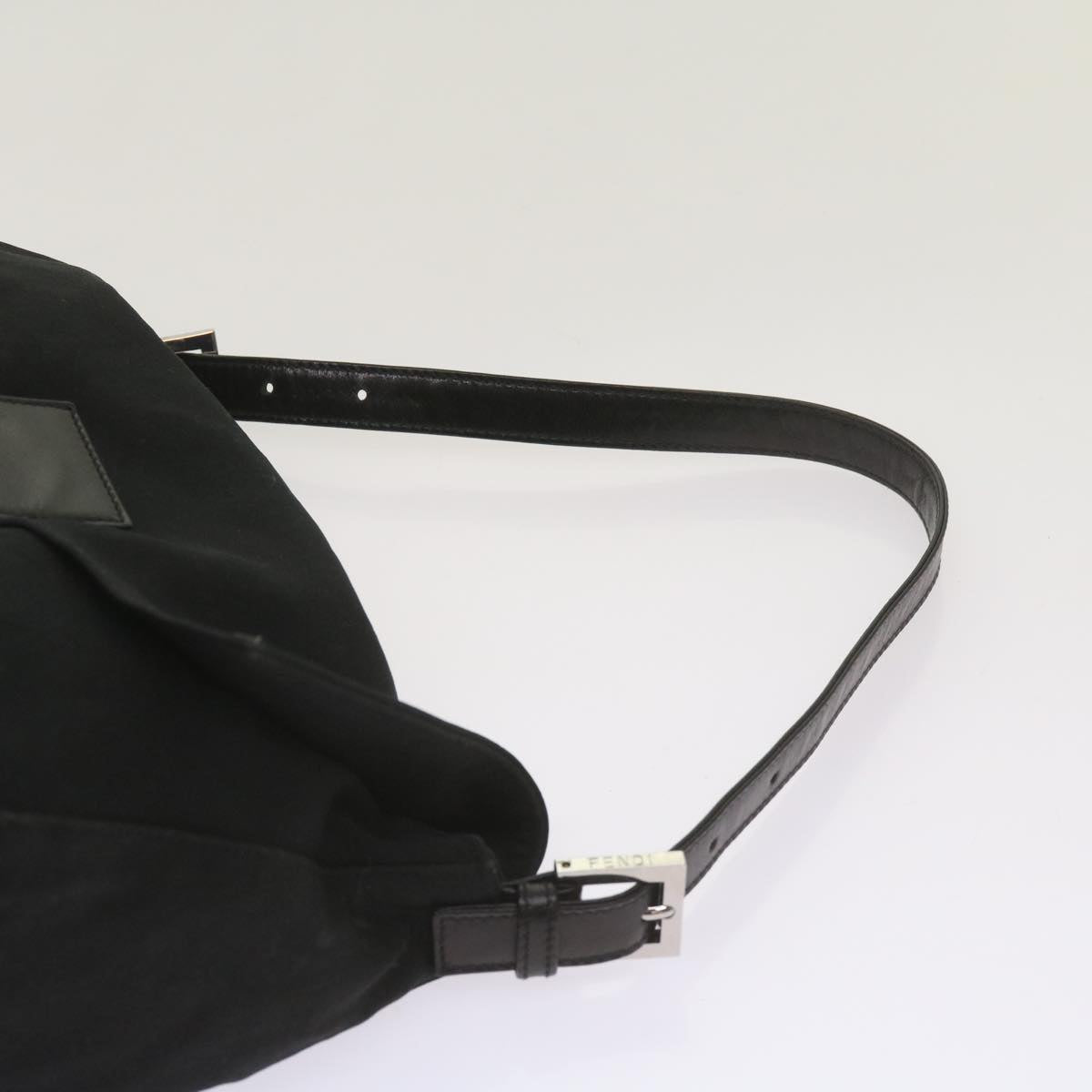 FENDI Mamma Baguette Shoulder Bag Nylon Black 2321 26325 079 ep3515