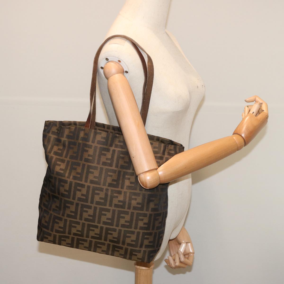FENDI Zucca Canvas Tote Bag Black Brown ep3655