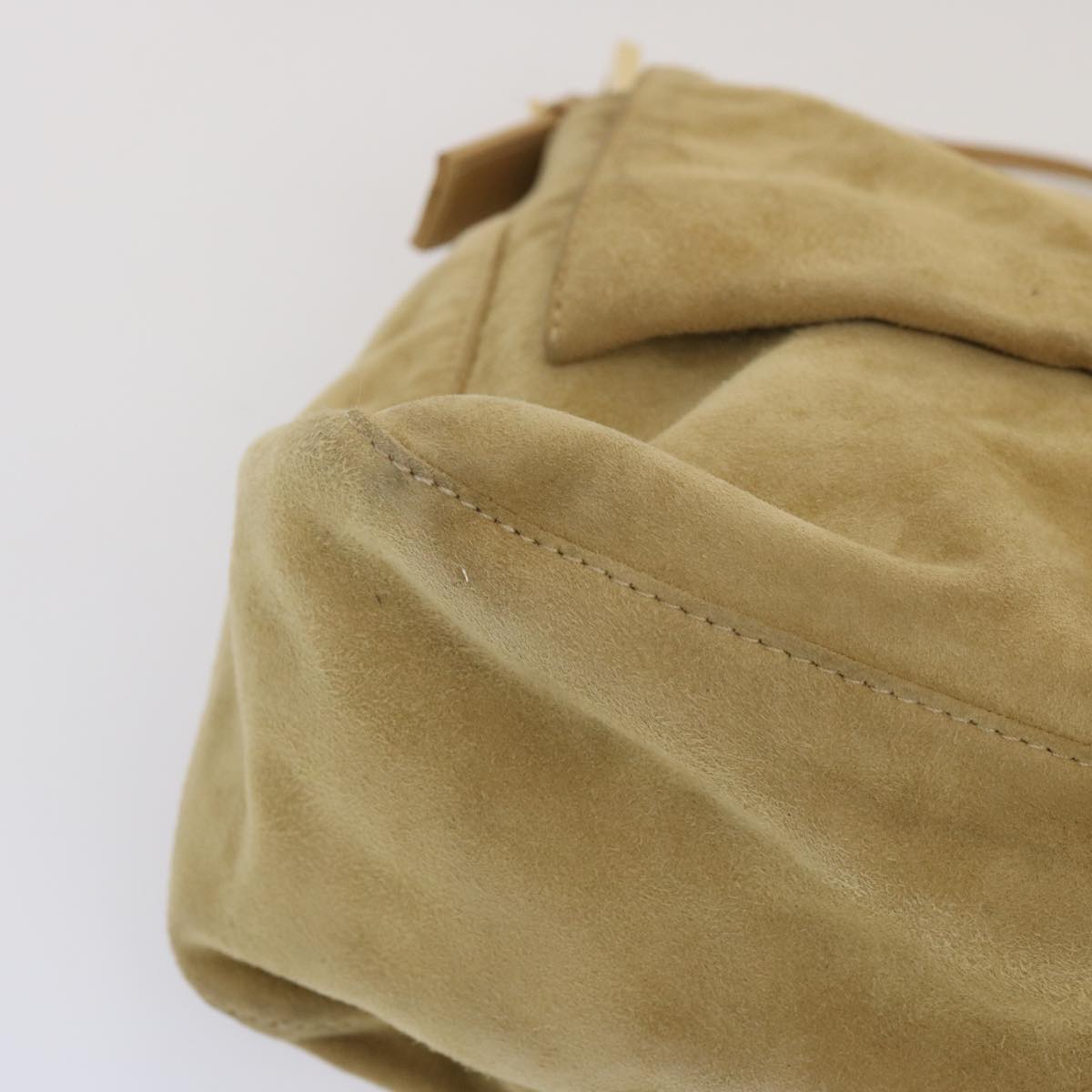 FENDI Mamma Baguette Shoulder Bag Suede Beige ep3672