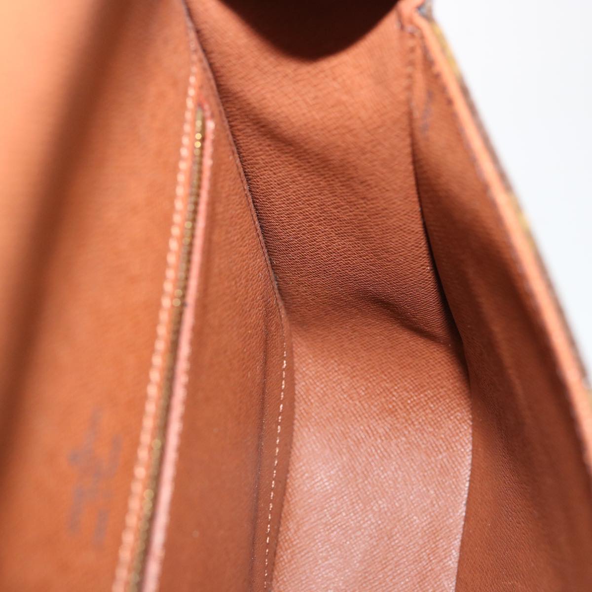LOUIS VUITTON Monogram Saint Cloud GM Shoulder Bag M51242 LV ep3942