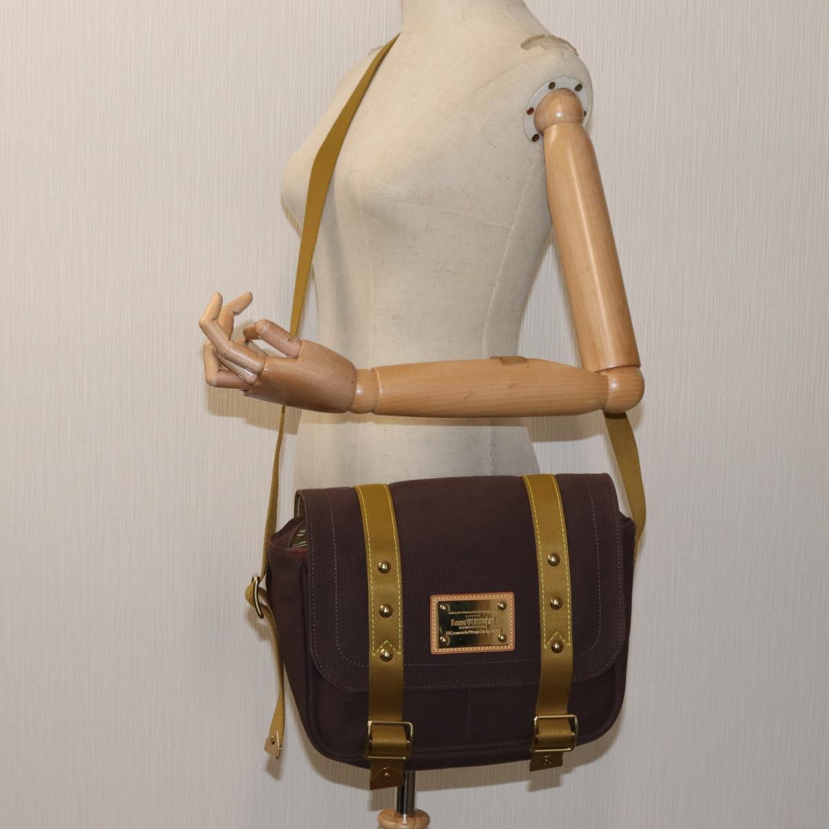LOUIS VUITTON Antigua Buzzus PM Shoulder Bag Brown M40080 LV ep4010