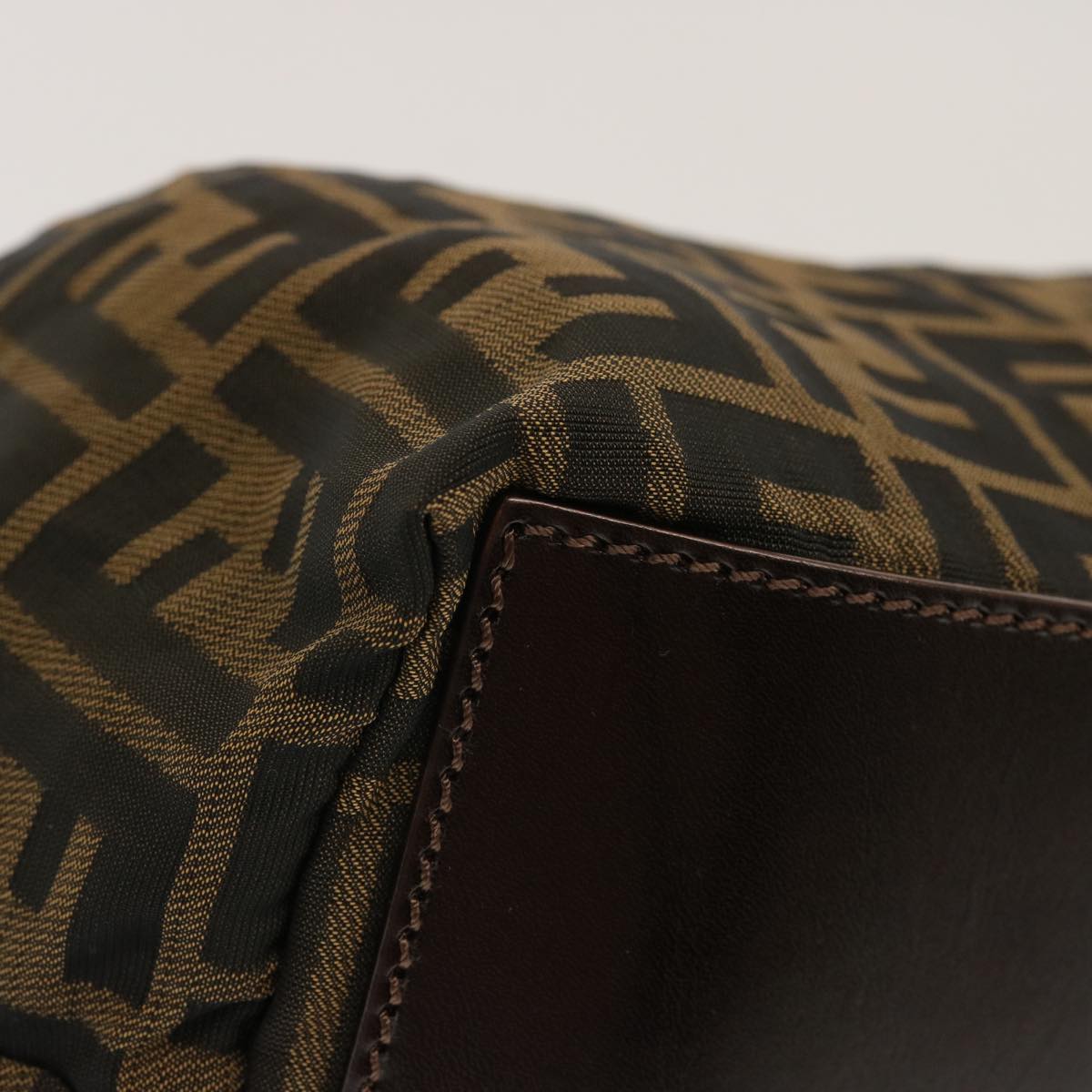FENDI Zucca Canvas Hand Bag Brown Black ep4011