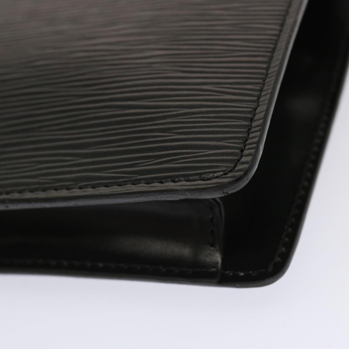 LOUIS VUITTON Epi Montaigne 23 Clutch Bag Black M52662 LV ep4029