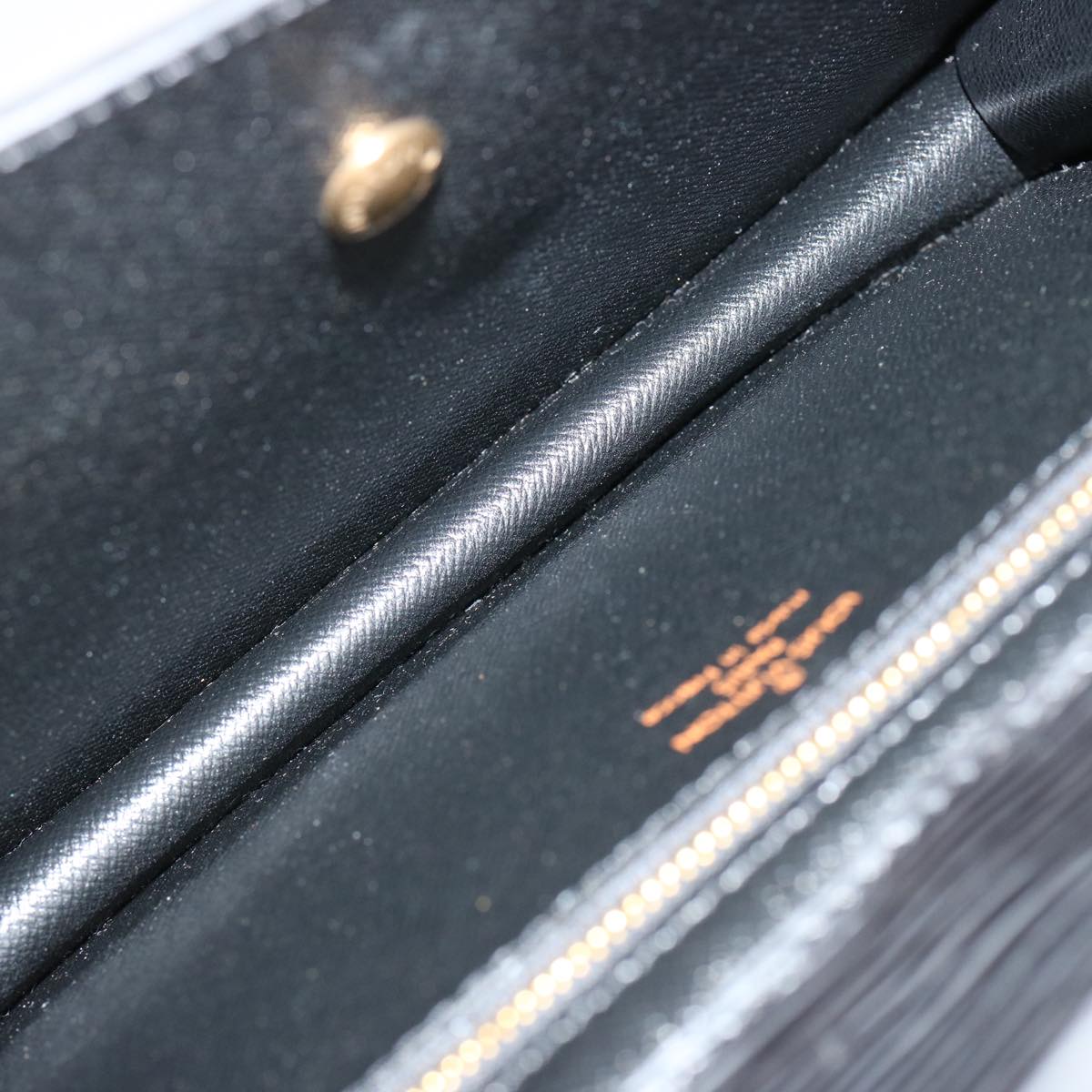 LOUIS VUITTON Epi Montaigne 23 Clutch Bag Black M52662 LV ep4029