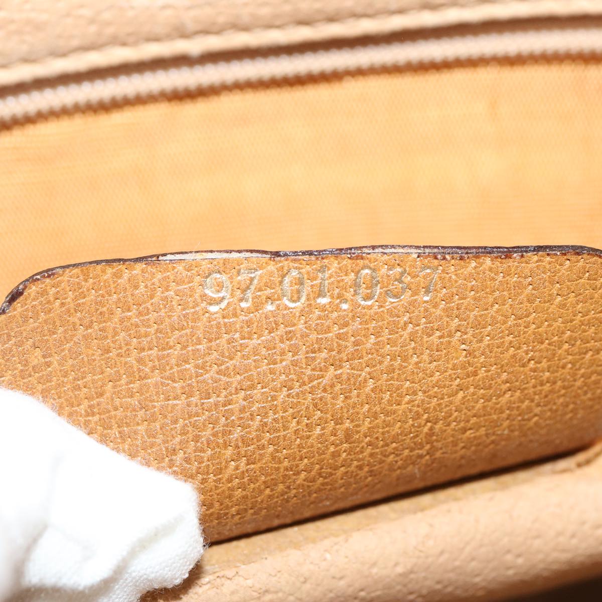 GUCCI GG Supreme Clutch Bag PVC White 97 01 037 ep4041