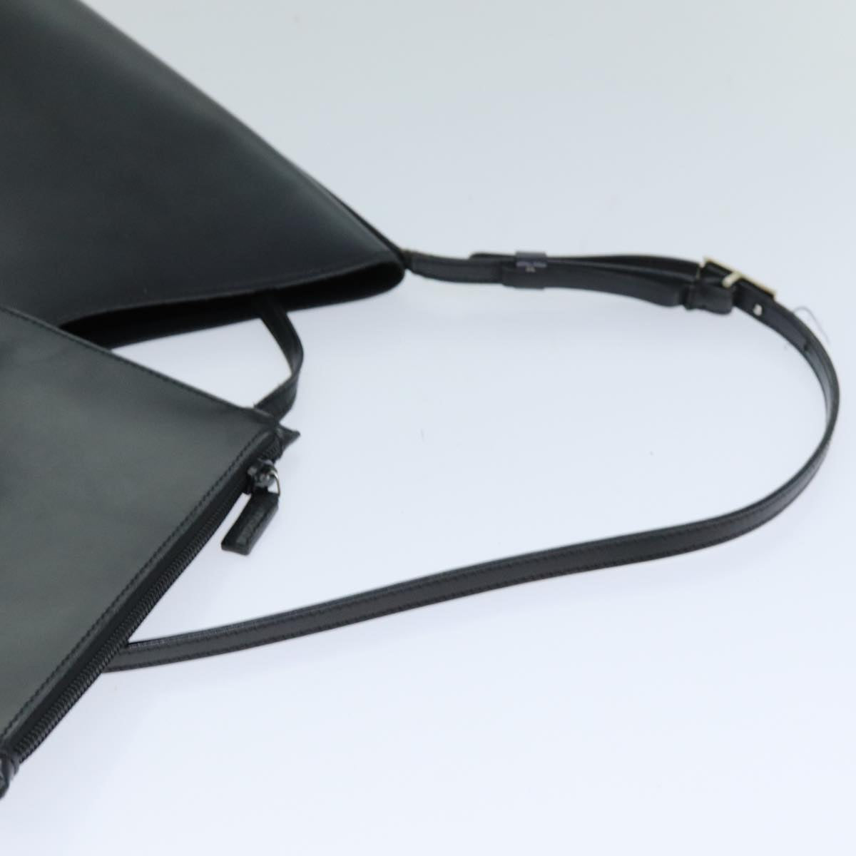 GUCCI Shoulder Bag Leather Black 001 1942 ep4306