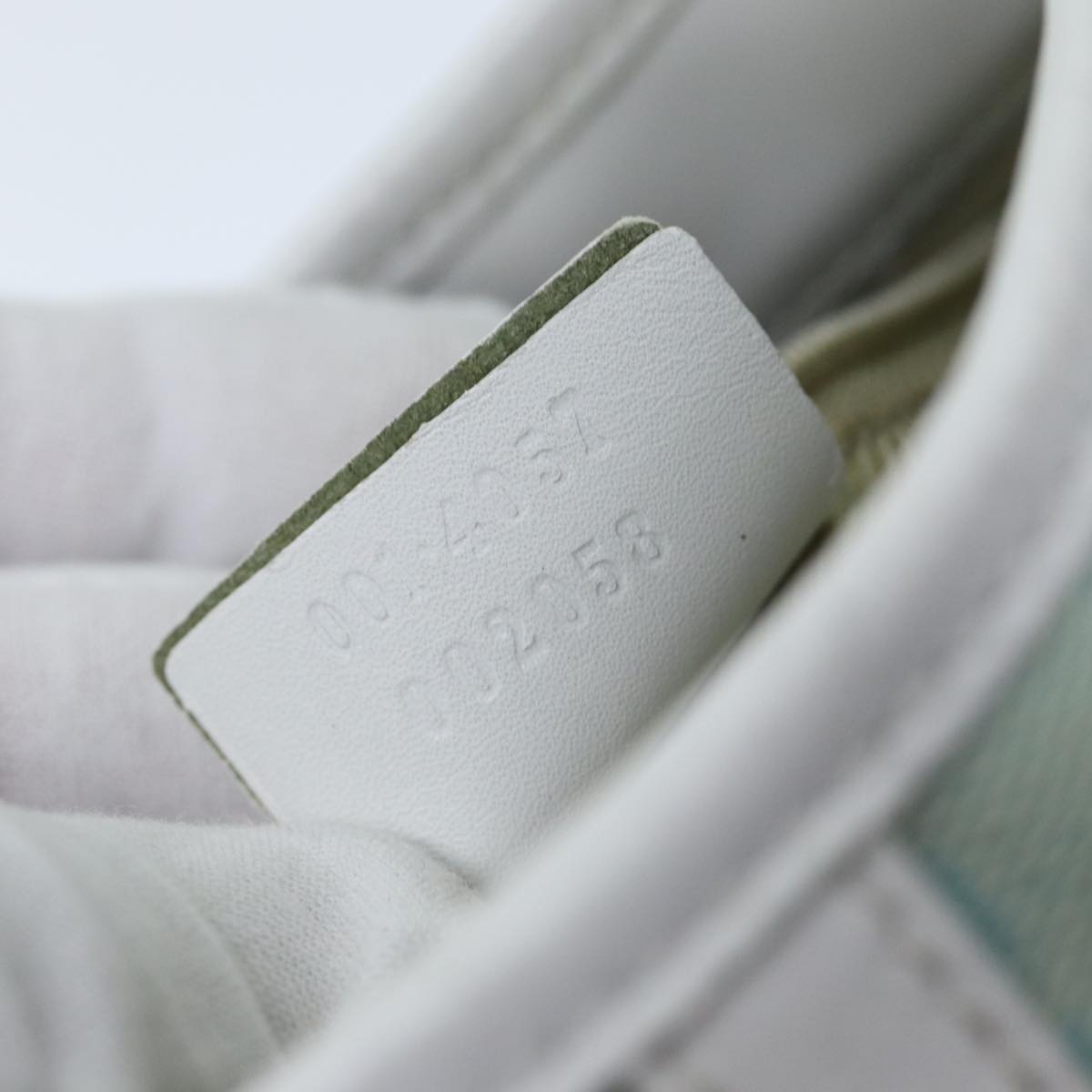 GUCCI GG Canvas Jackie Shoulder Bag Light Blue 001 4057 ep4384