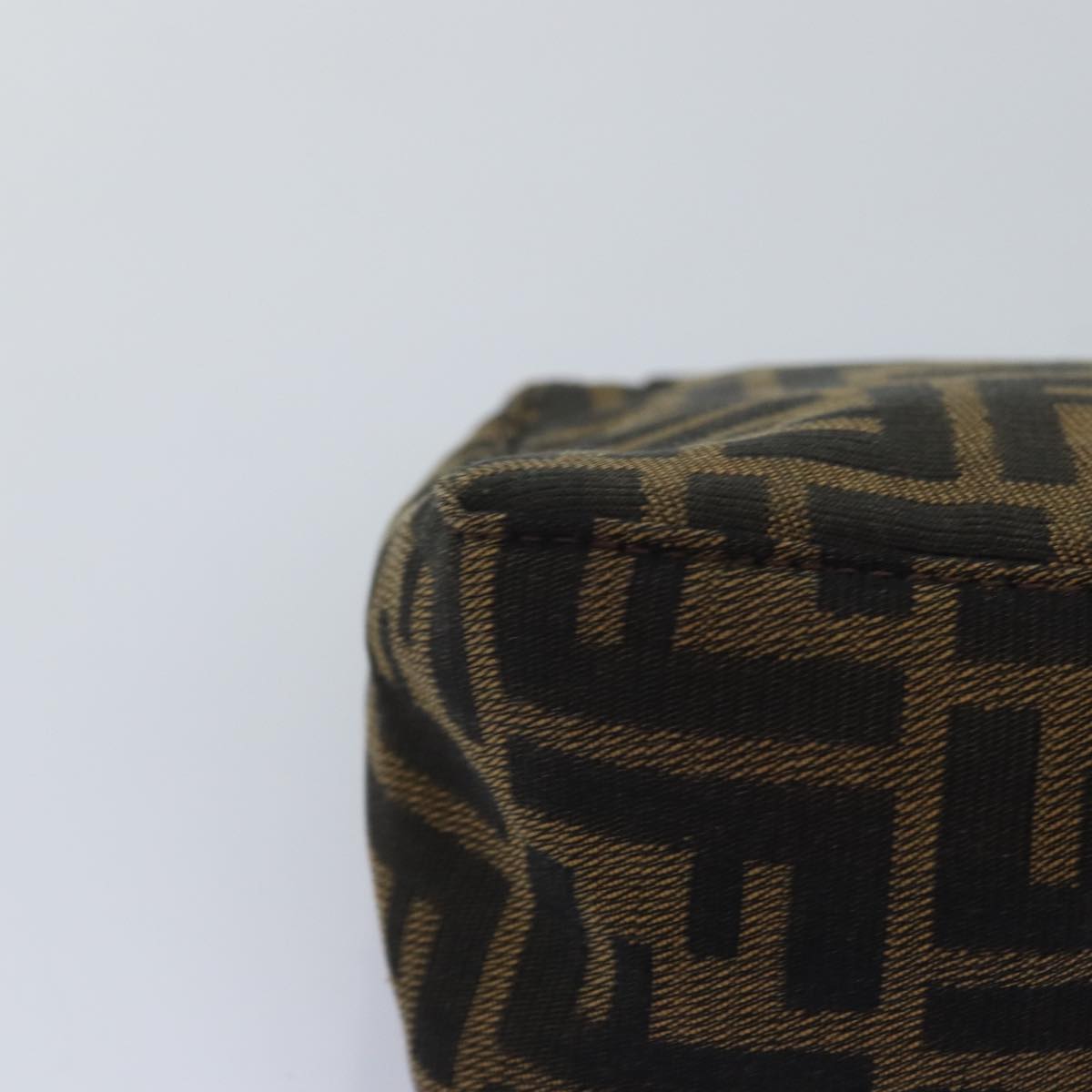 FENDI Zucca Canvas Pouch Brown Black ep4386