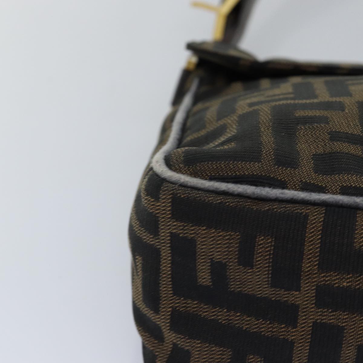 FENDI Zucca Canvas Shoulder Bag Black Brown ep4502