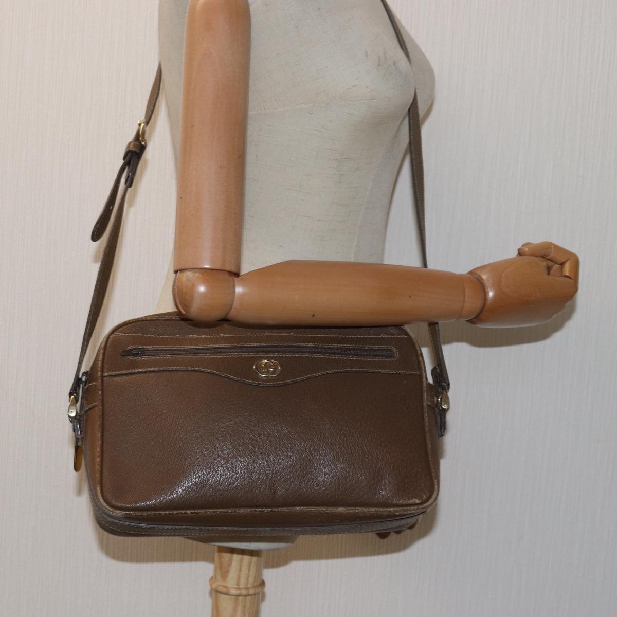 GUCCI Shoulder Bag Leather Brown 001 1051 1231 ep4753