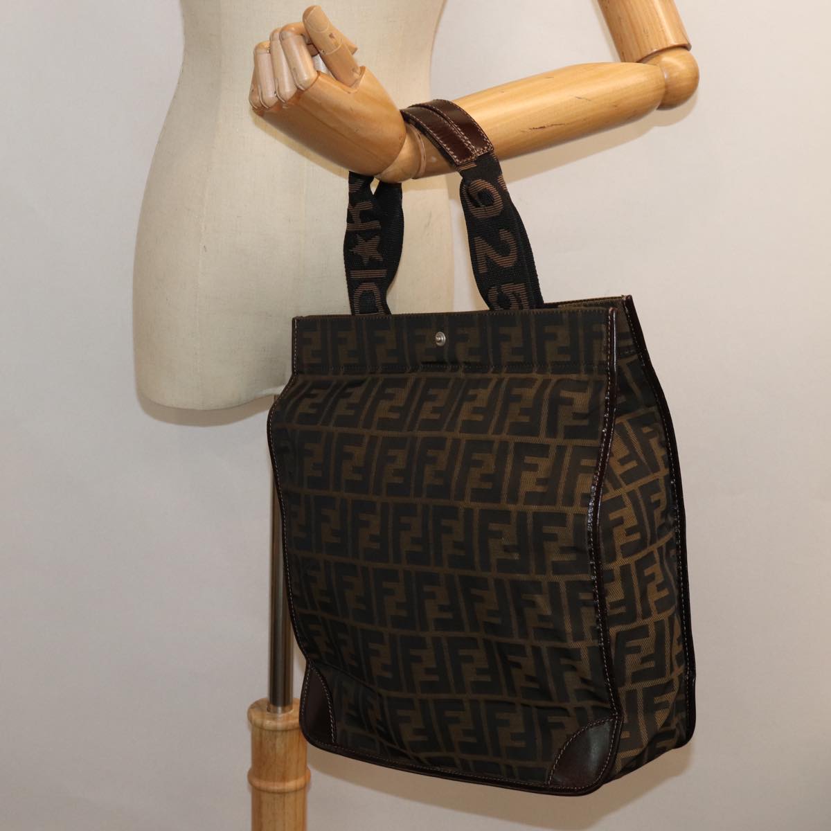 FENDI Zucca Canvas Tote Bag Brown Black ep4791