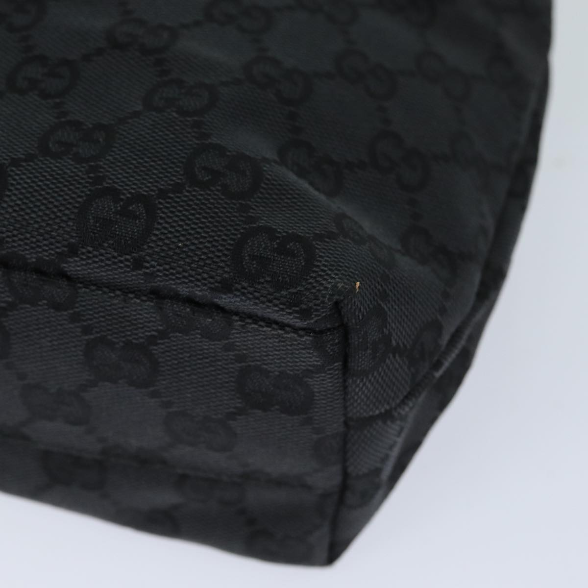 GUCCI GG Canvas Shoulder Bag Black 002 1075 ep4835