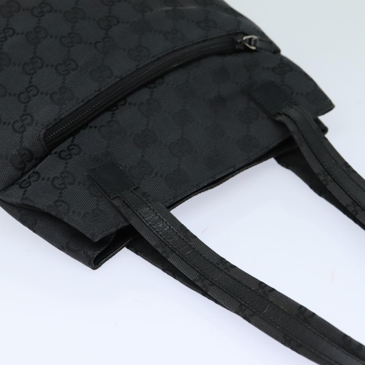 GUCCI GG Canvas Shoulder Bag Black 002 1075 ep4835
