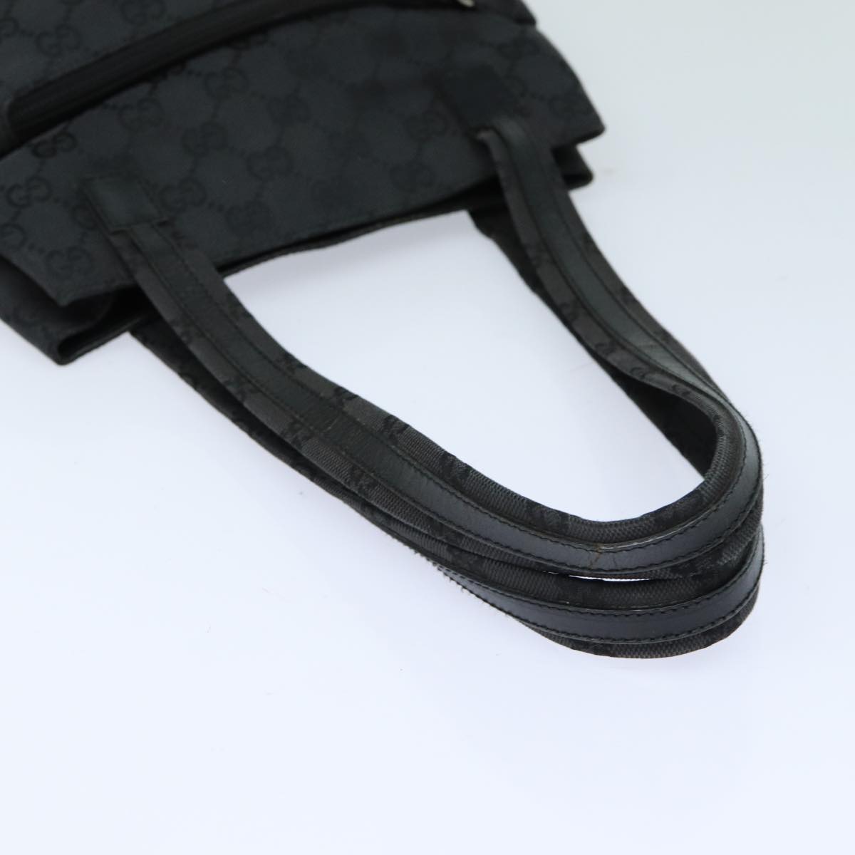 GUCCI GG Canvas Shoulder Bag Black 002 1075 ep4835