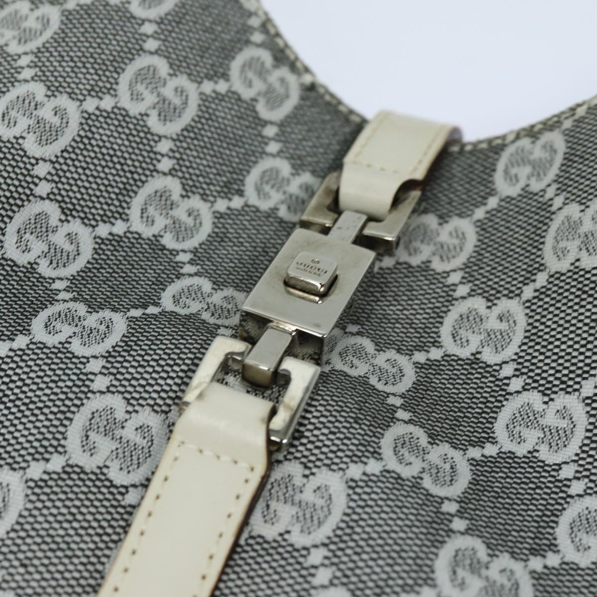 GUCCI GG Canvas Jackie Shoulder Bag Silver 001 3876 ep4837