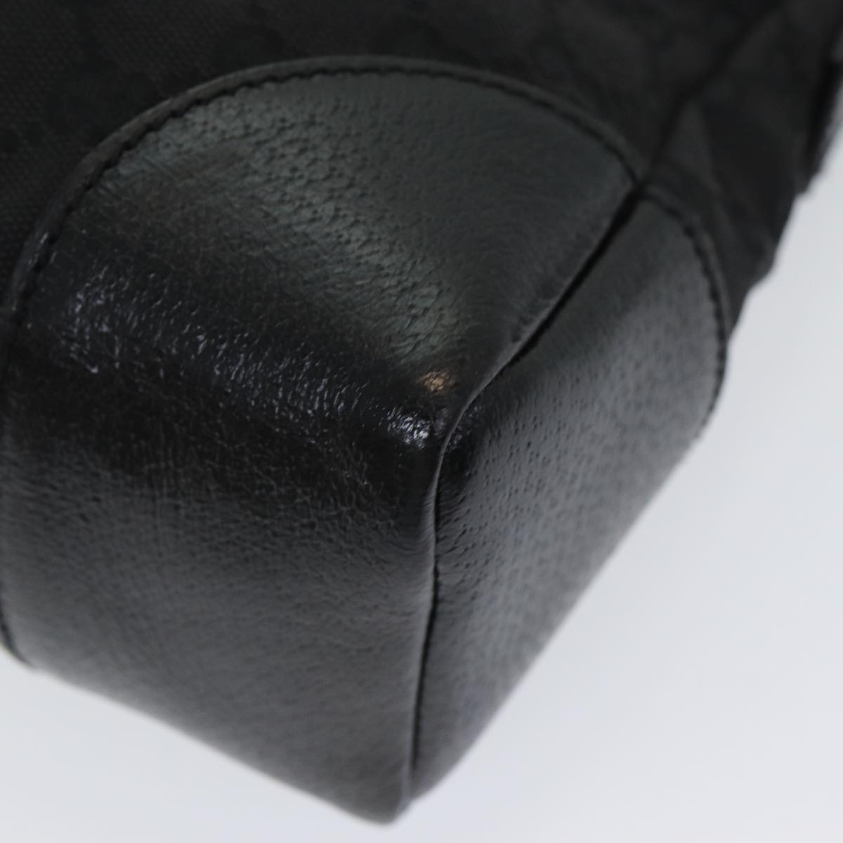 GUCCI GG Canvas Shoulder Bag Black ep5103