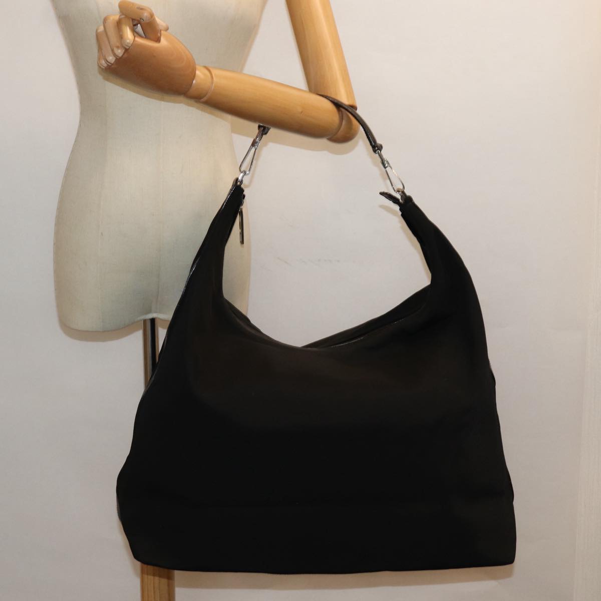 GUCCI Shoulder Bag Nylon Black Silver 001 1956 ep5116