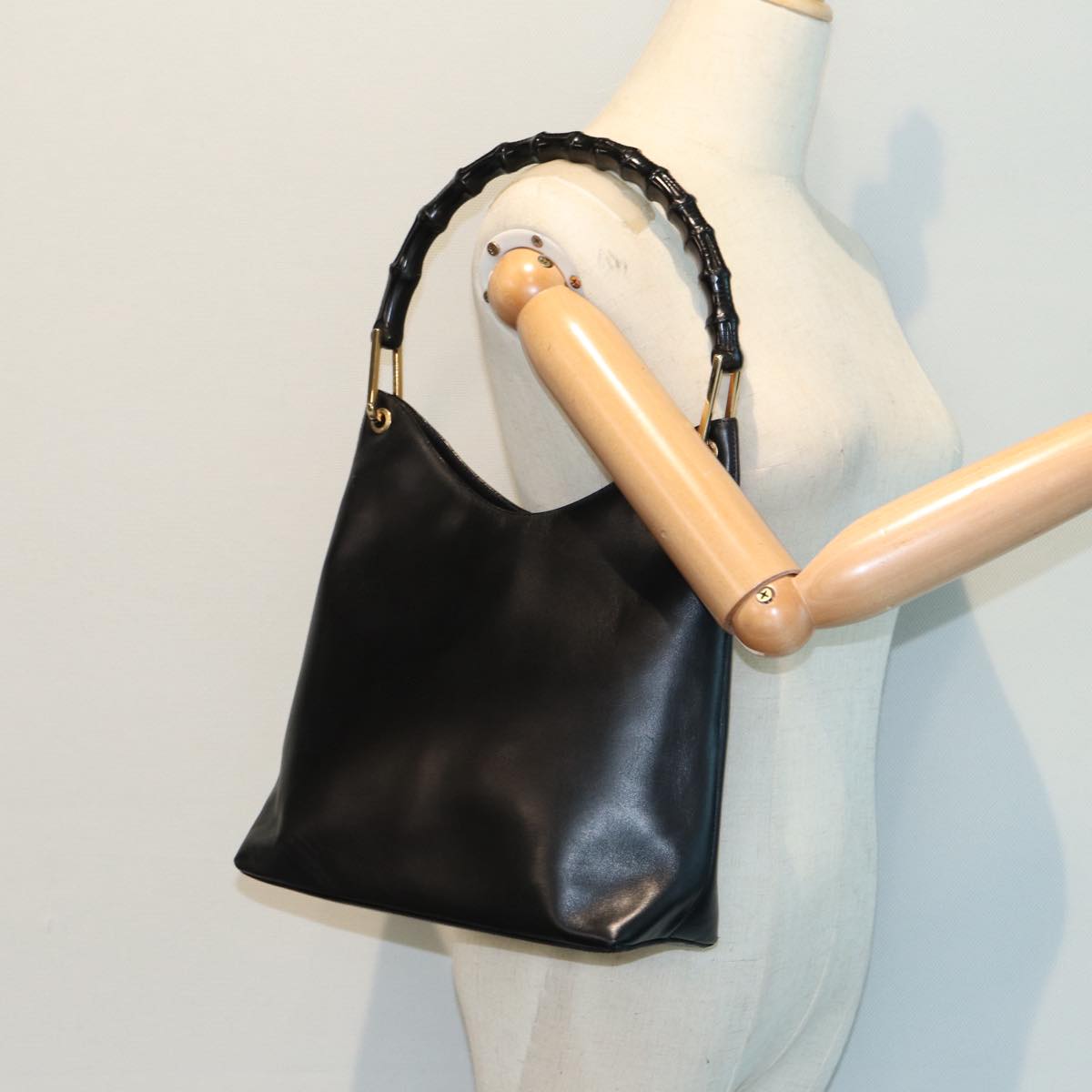 GUCCI Bamboo Shoulder Bag Leather Black Gold 001 3007 ep5224