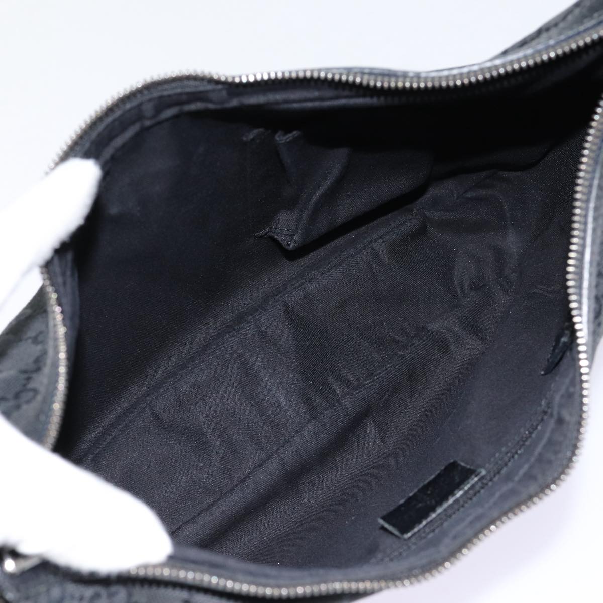 GUCCI GG Canvas Shoulder Bag Black Silver 122790 ep5580