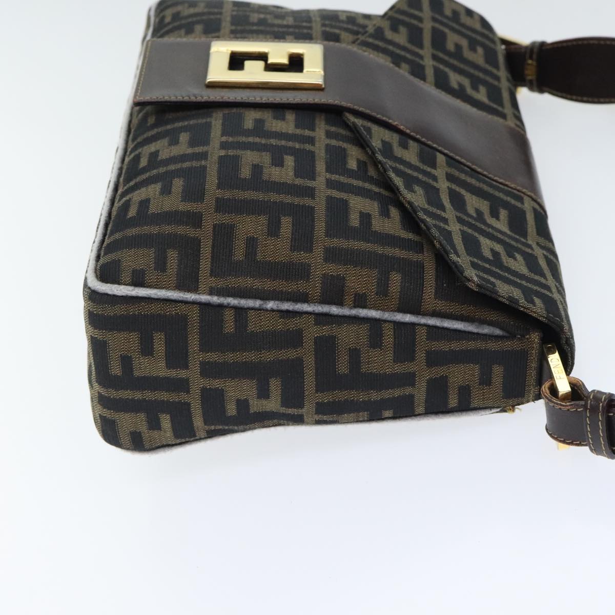 FENDI Zucca Canvas Shoulder Bag Brown Black Gold ep5919