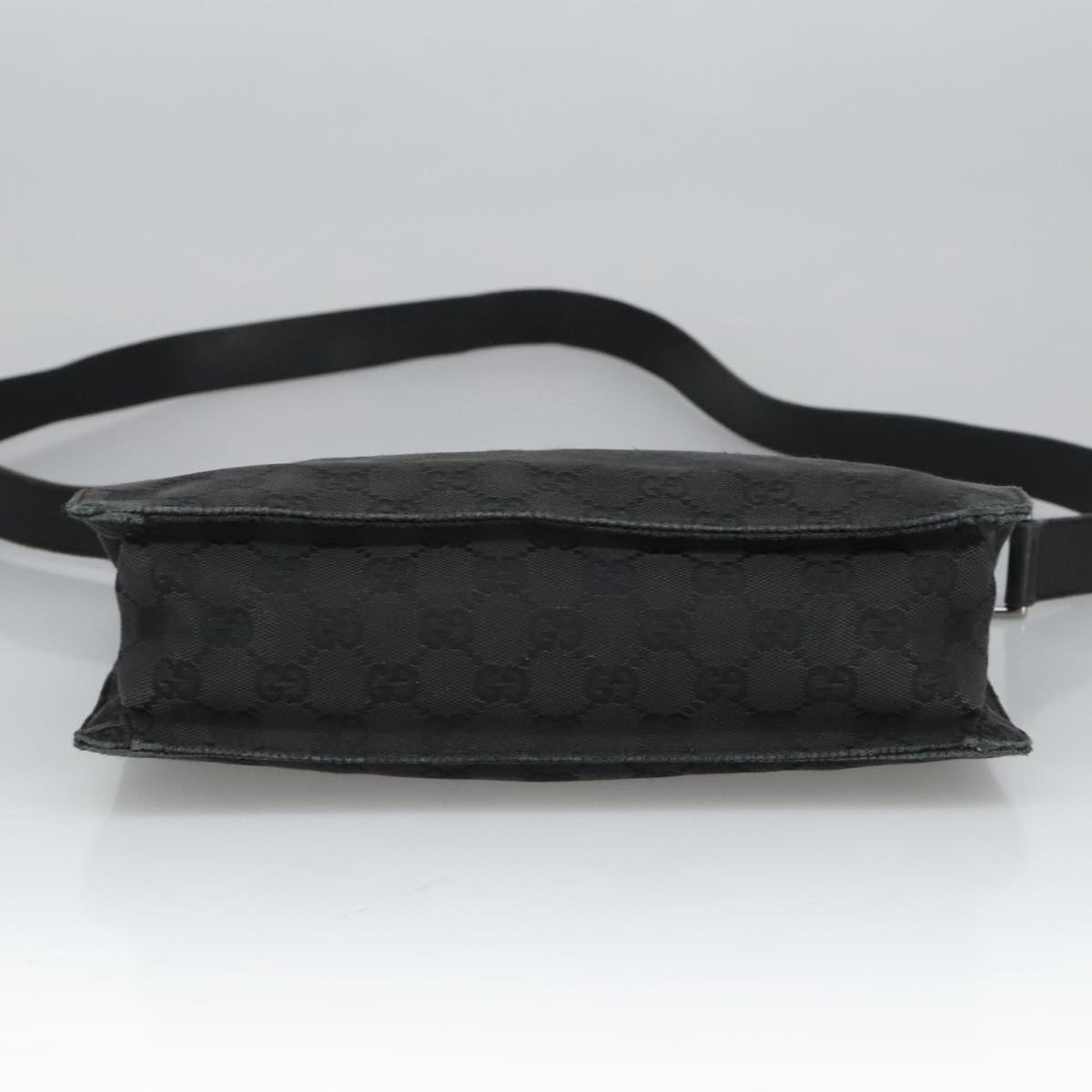GUCCI GG Canvas Shoulder Bag Black Silver 120841 ep6562