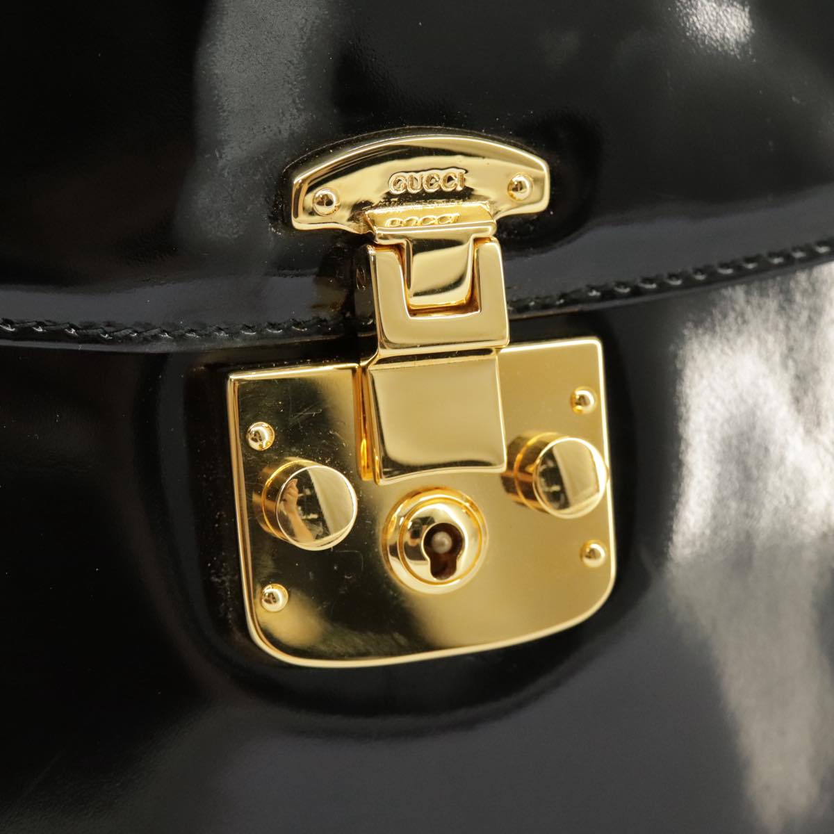 GUCCI Shoulder Bag Patent leather Black Gold ep6618