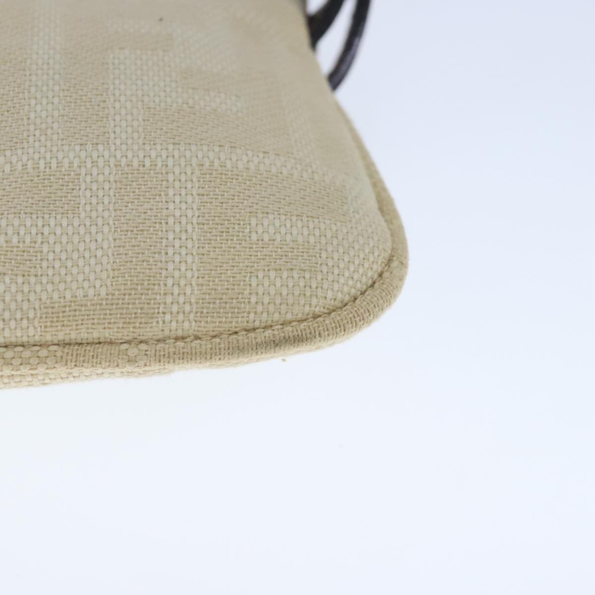FENDI Zucca Canvas Shoulder Bag Beige Silver ep6651