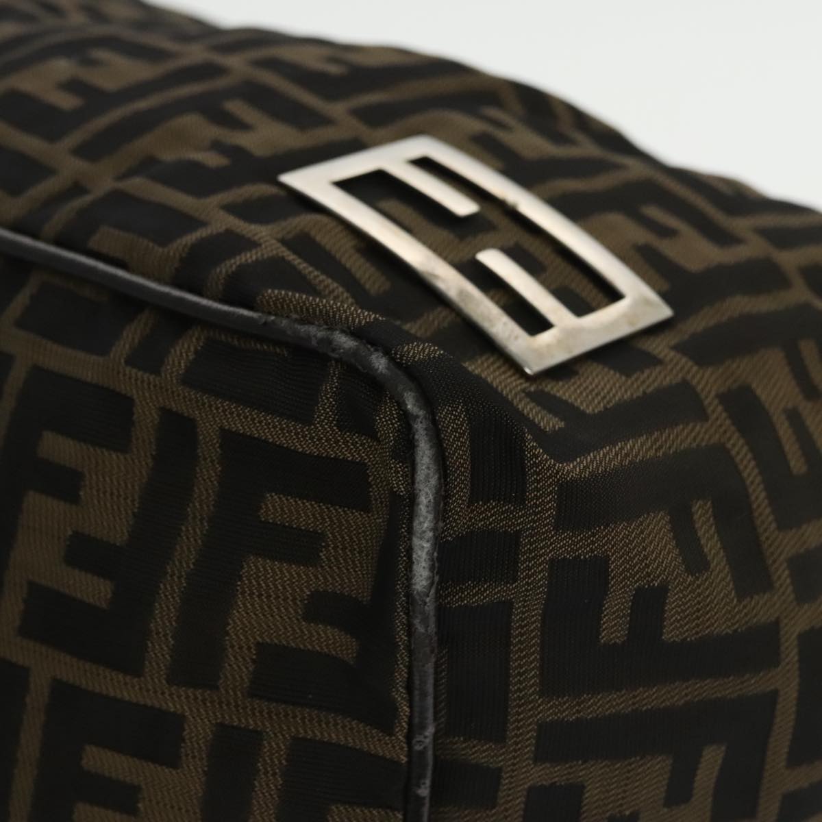 FENDI Zucca Canvas Tote Bag Khaki ep6785