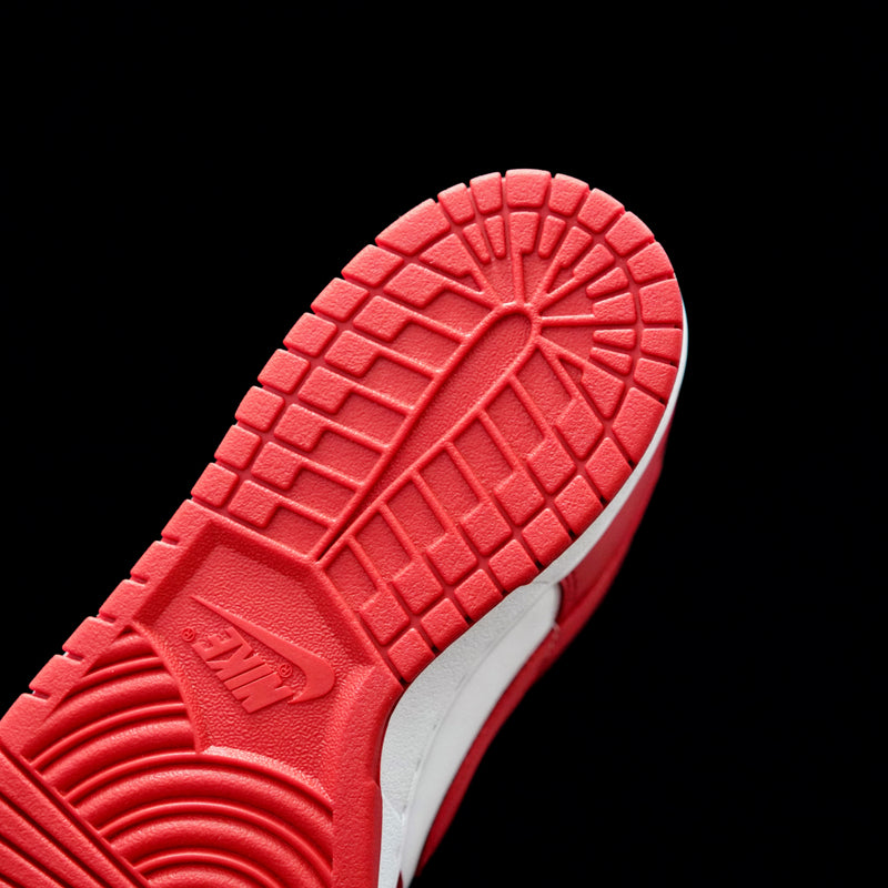GLM - NKE White Red University Red