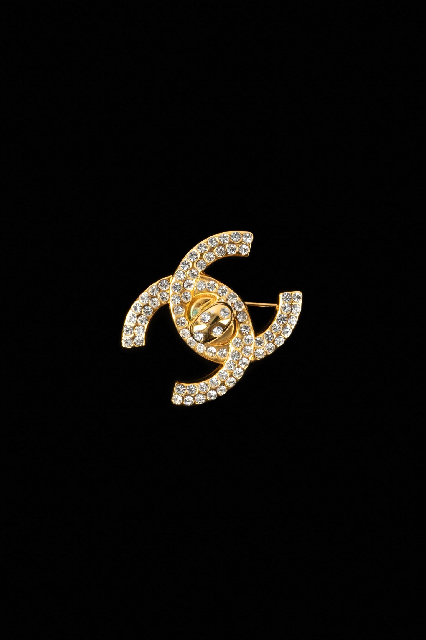 Broche tourniquet Chanel