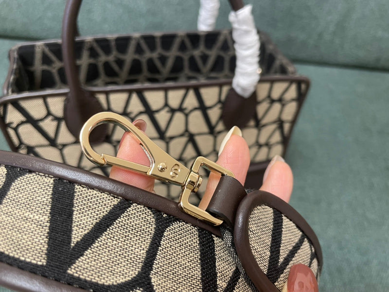 GLM - VEL Bags - 401