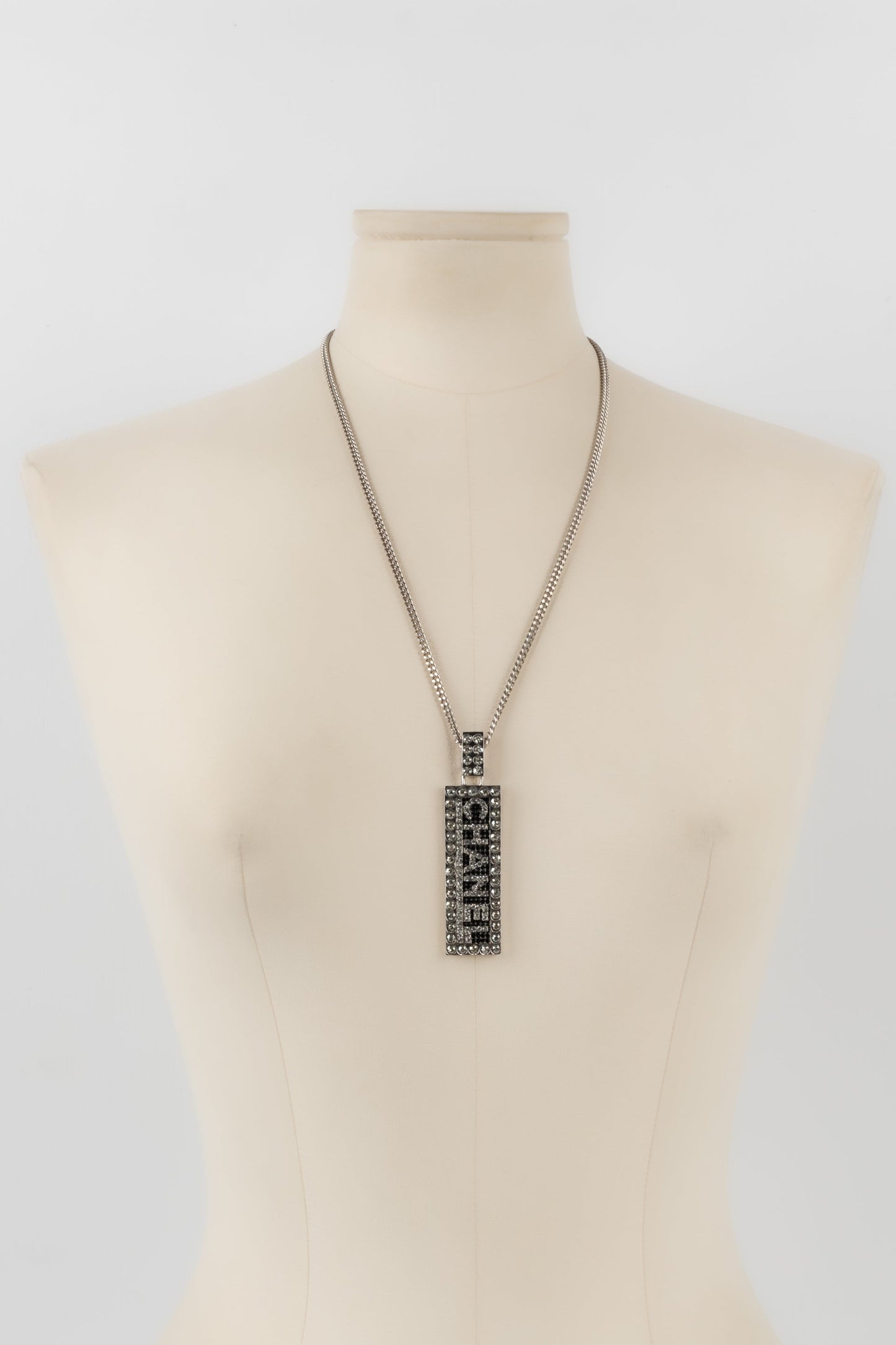 Collier argentÃƒÆ’Ã‚Â© Chanel Automne 2003