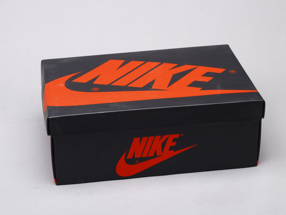 GLM - AJ1 Bugs Bunny Women's Shoes