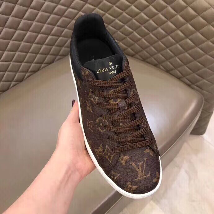GLM - Top Quality Luv Sneaker 061