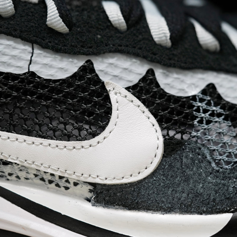 GLM - VaporWaffle Black & White