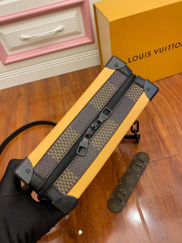LOV2 Bags - Fashion Bags  2651