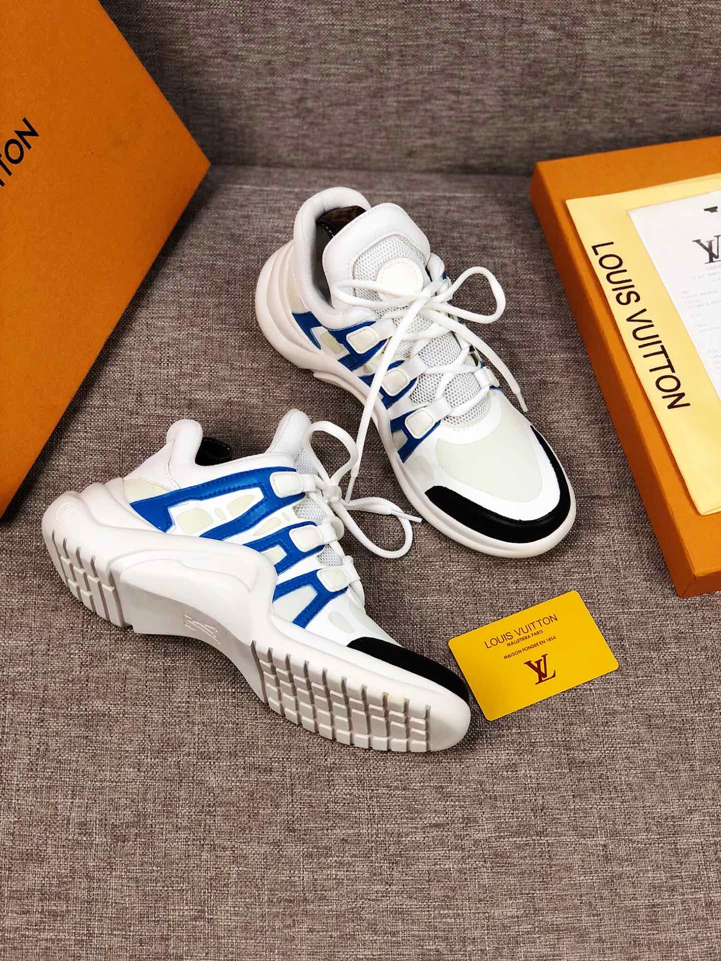 GLM - LUV Archlight Blue White Black Sneaker