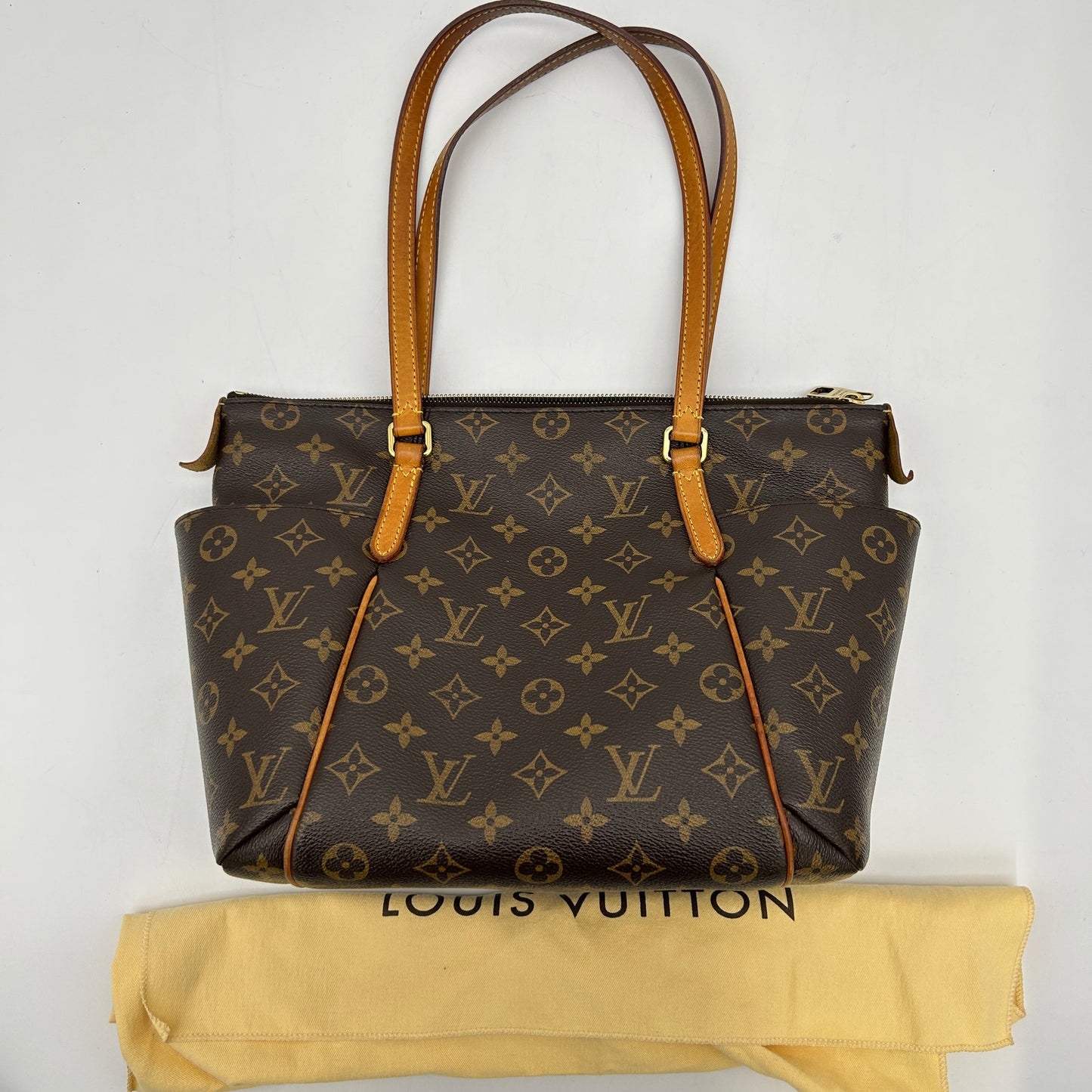 LOUIS VUITTON Monogram Totally PM LA4376