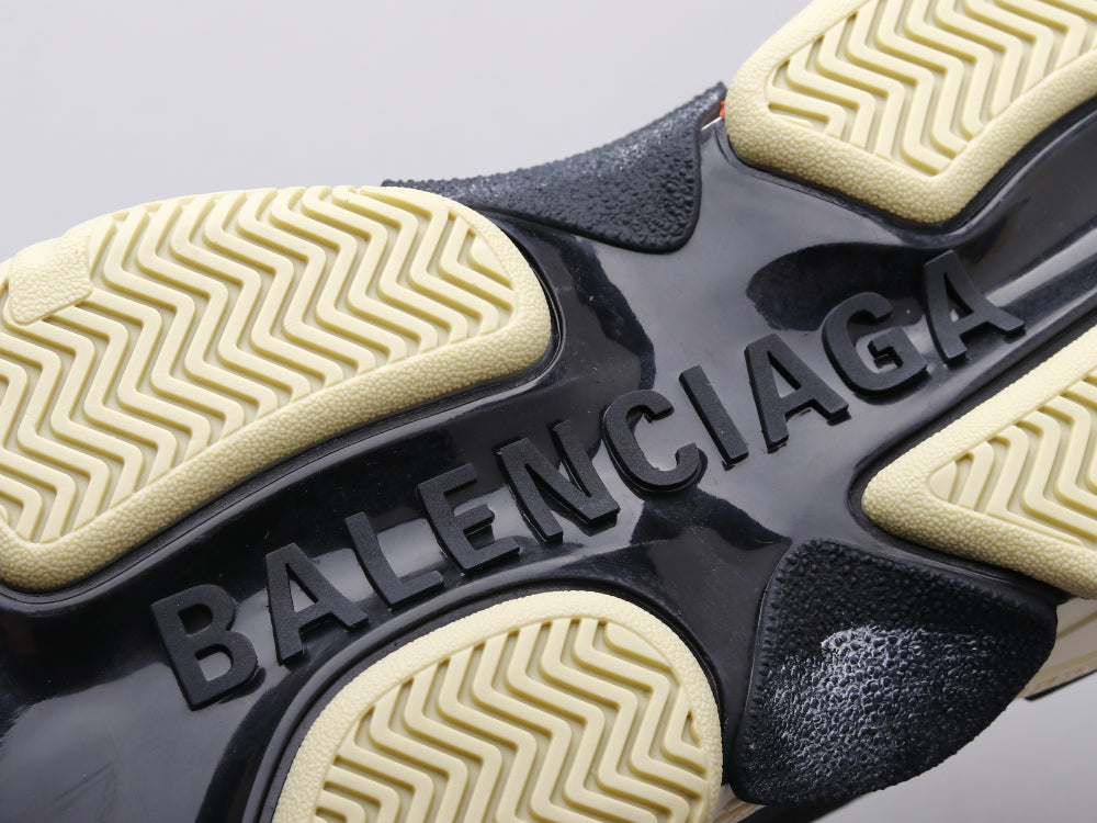 GLM - Bla Triple S Black and Red Sneaker