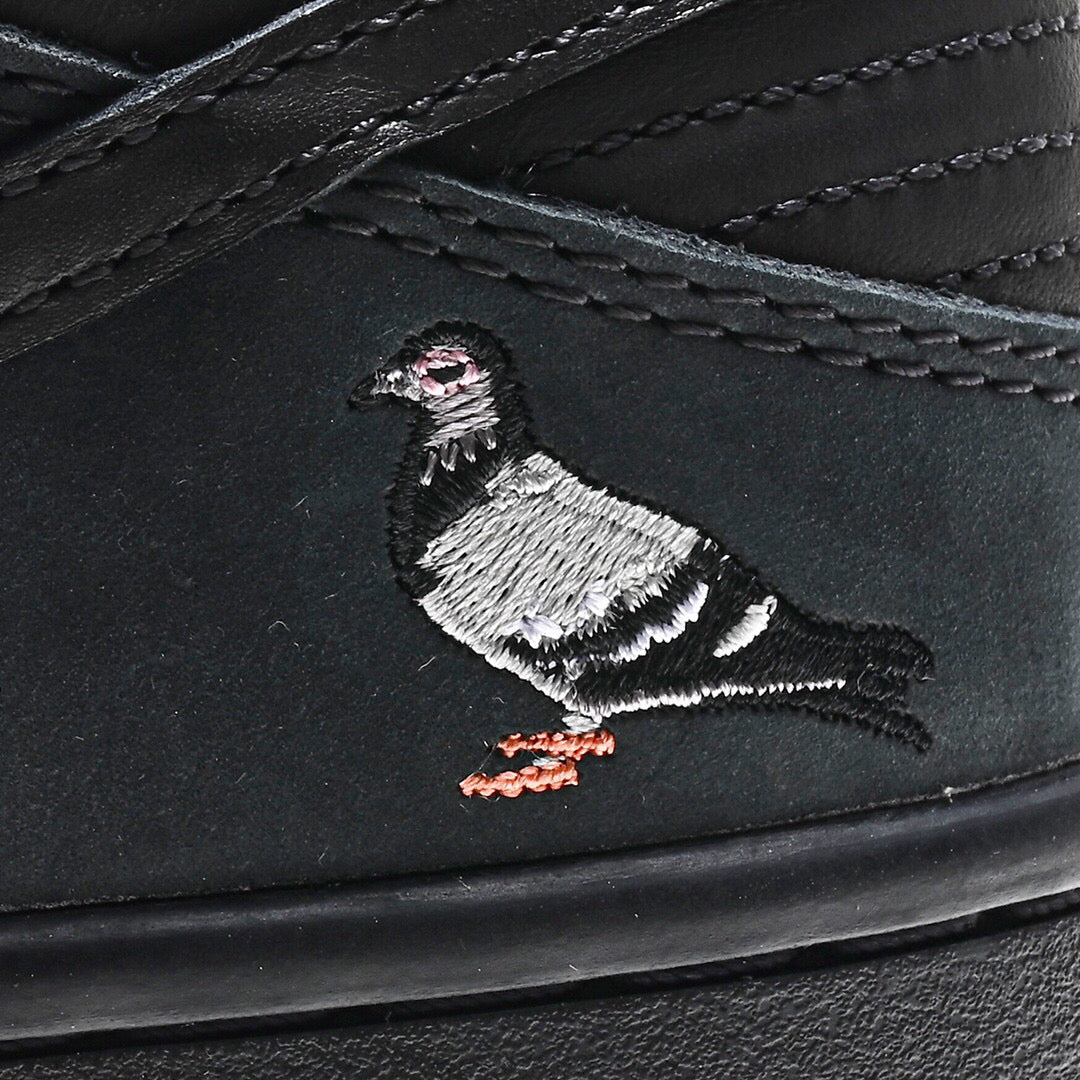 GLM - Staple co-branded black pigeon