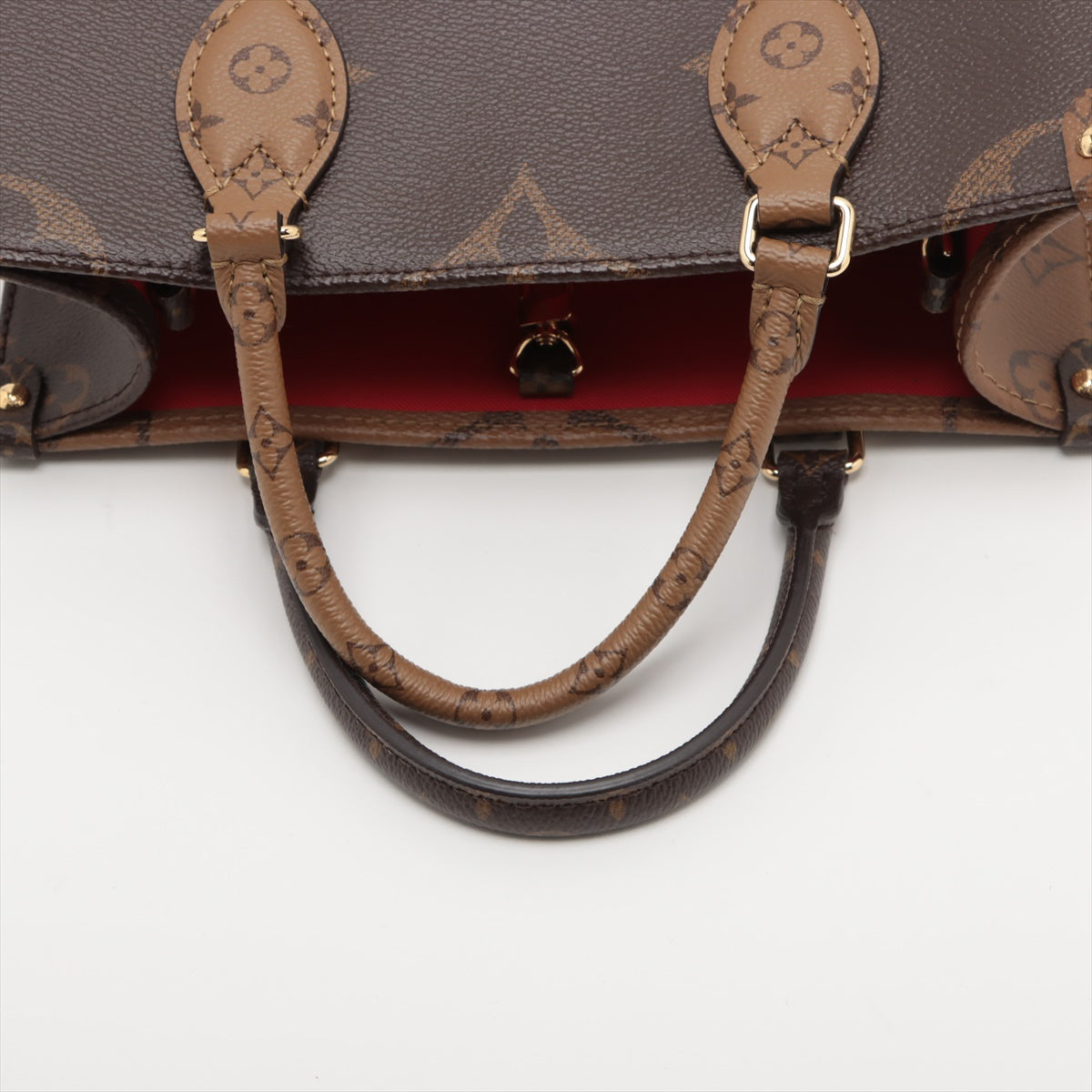 Louis Vuitton Monogram Giant Reversee On The Go PM M46373