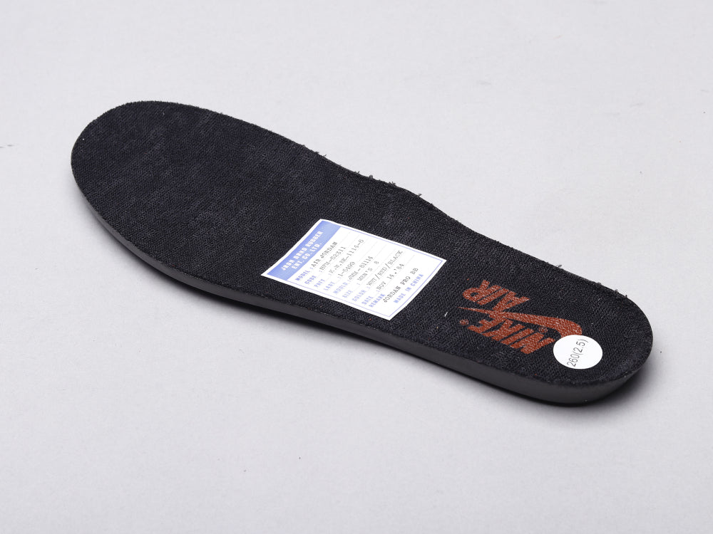 GLM - AJ1 Invert black and red