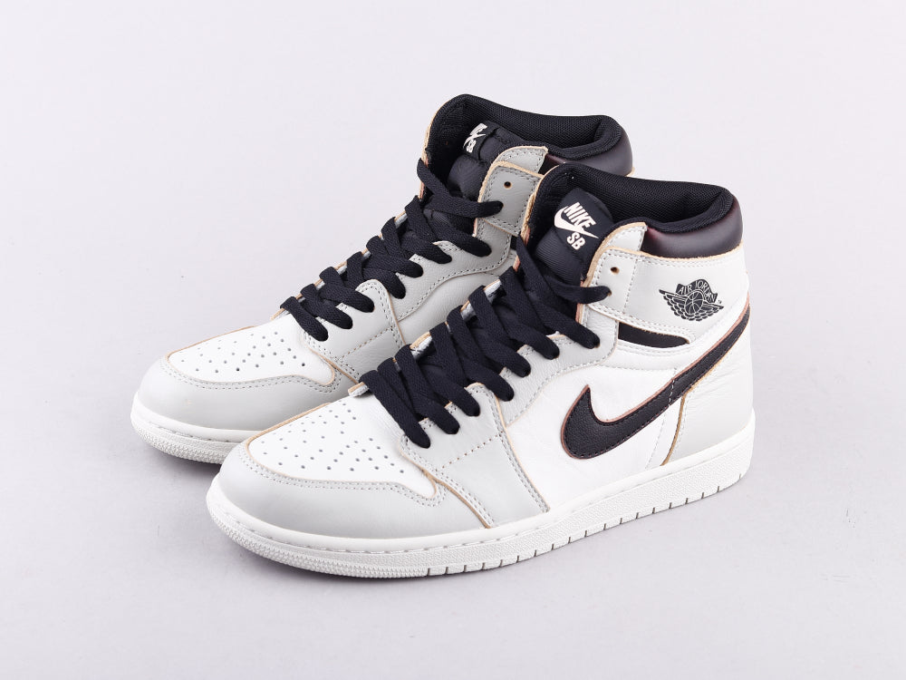 GLM - AJ1 x SB Grey and White Scratch