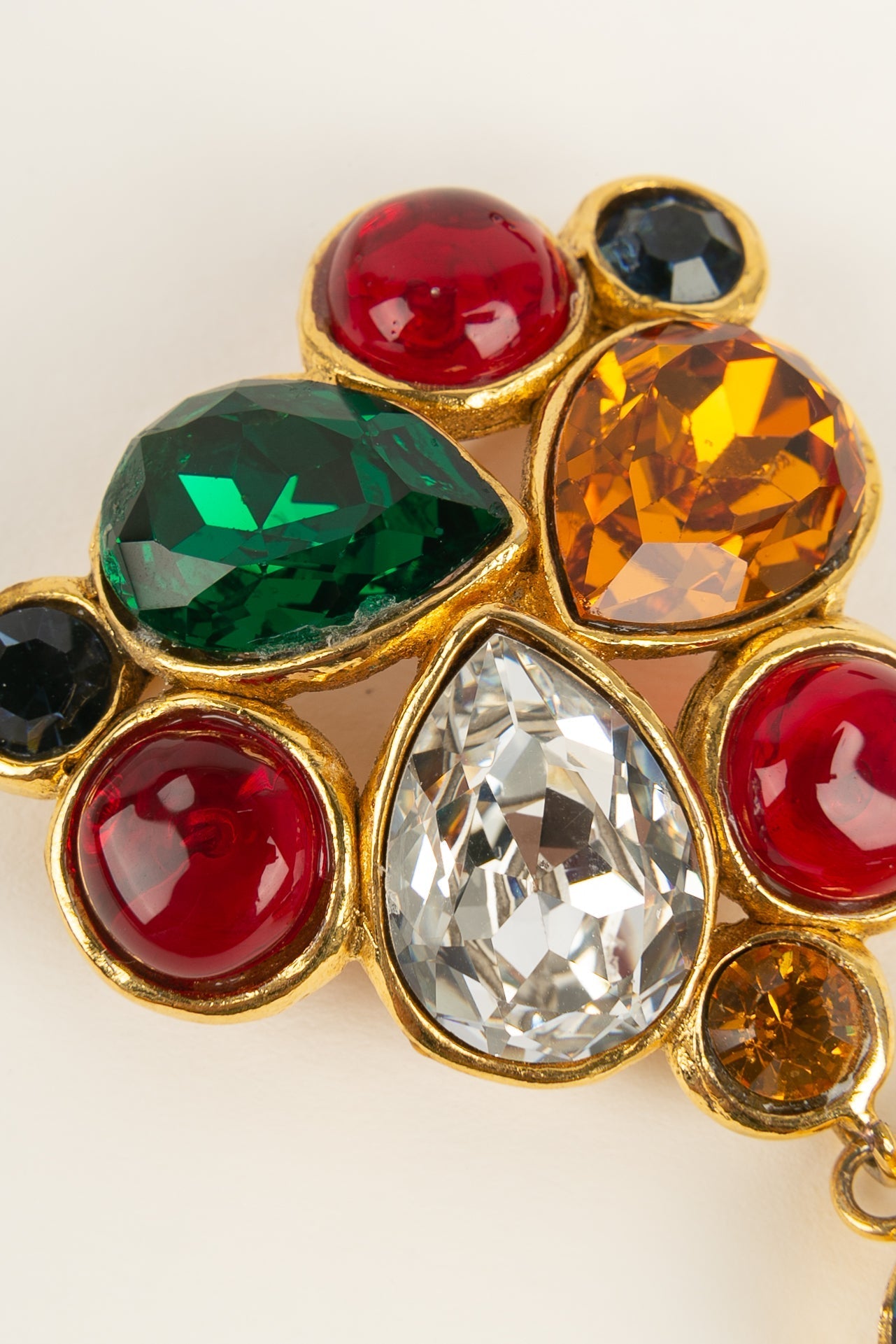 Broche strassÃƒÆ’Ã‚Â©e Chanel