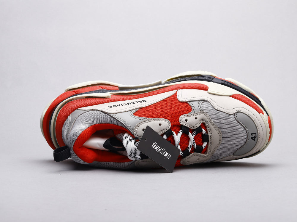 GLM - Bla Triple S Gray and Red Sneaker