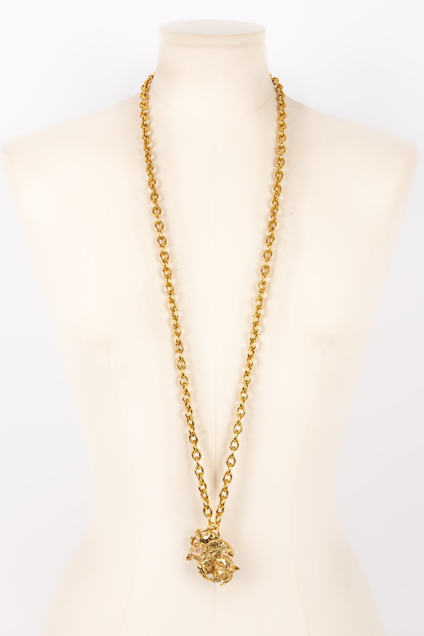Collier PÃ©gase Chanel Haute Couture